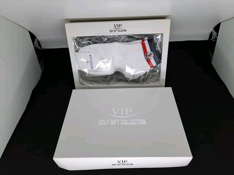 MONCLER 골프양말 5켤레 한세트--1