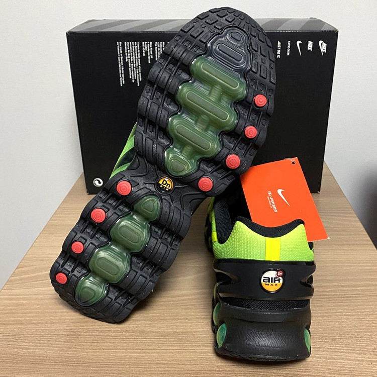 (새제품) 나이키 에어맥스 DN8 AMD 270mm 운동화 매장정품--4