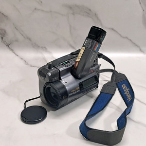 소니 핸디캠 Video Hi8 CCD TR1000
