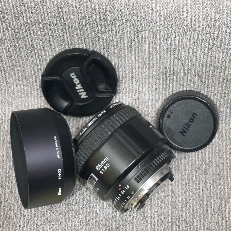 니콘 AF85mm f/1.8D 렌즈 (박스풀)--5