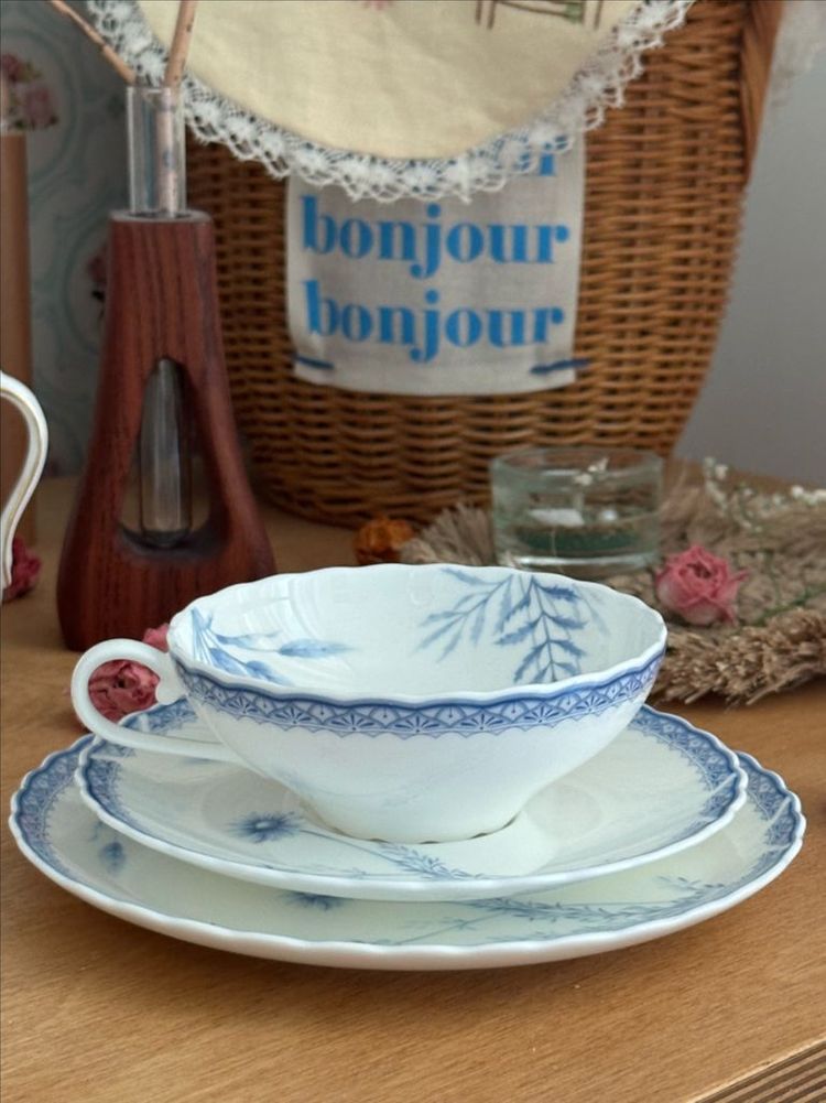 단종된 일본산 노리다케 홍차잔 접시 세트 이미지