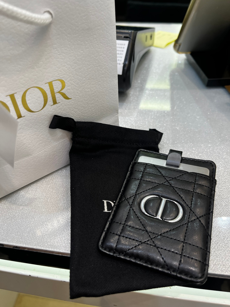디올뷰티 카드지갑 새상품 택포 8만원--4
