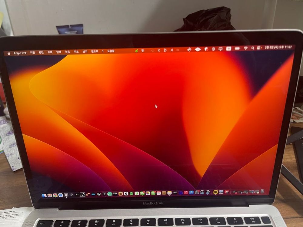 애플 맥북에어 m1 실버 램 16gb 512Gb 풀박 (s급)--2