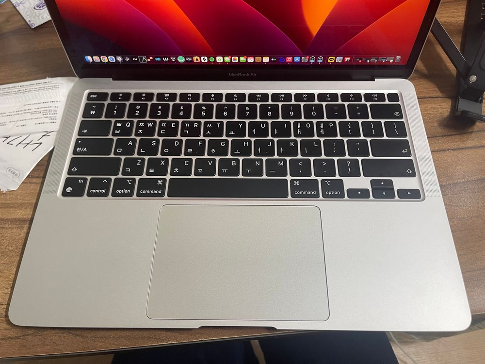 애플 맥북에어 m1 실버 램 16gb 512Gb 풀박 (s급)--4
