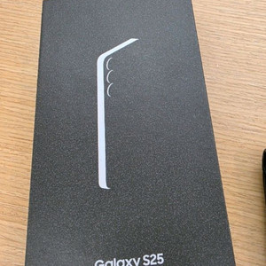 마지막 판매 [미개봉 자급제] 갤럭시 s25 새제품 256기가 팝니다