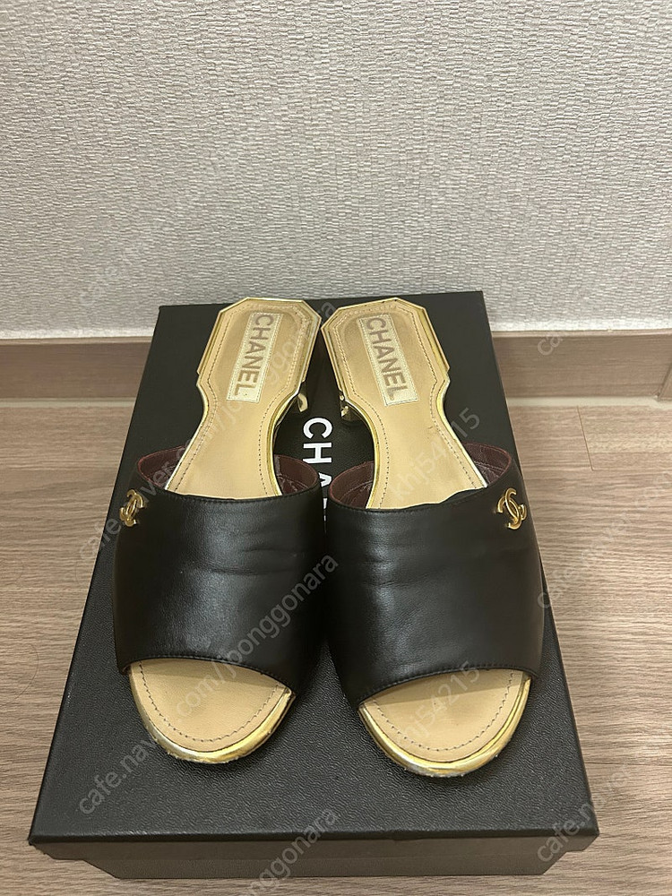 샤넬 로고뮬 정품--2