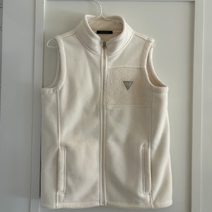 게스 반팔 후리스 조끼