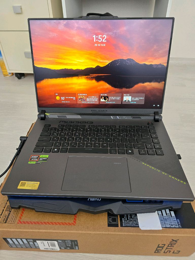 ASUS ROG STRIX G16 게이밍 노트북 고사양 9955HX3D 5070ti--1