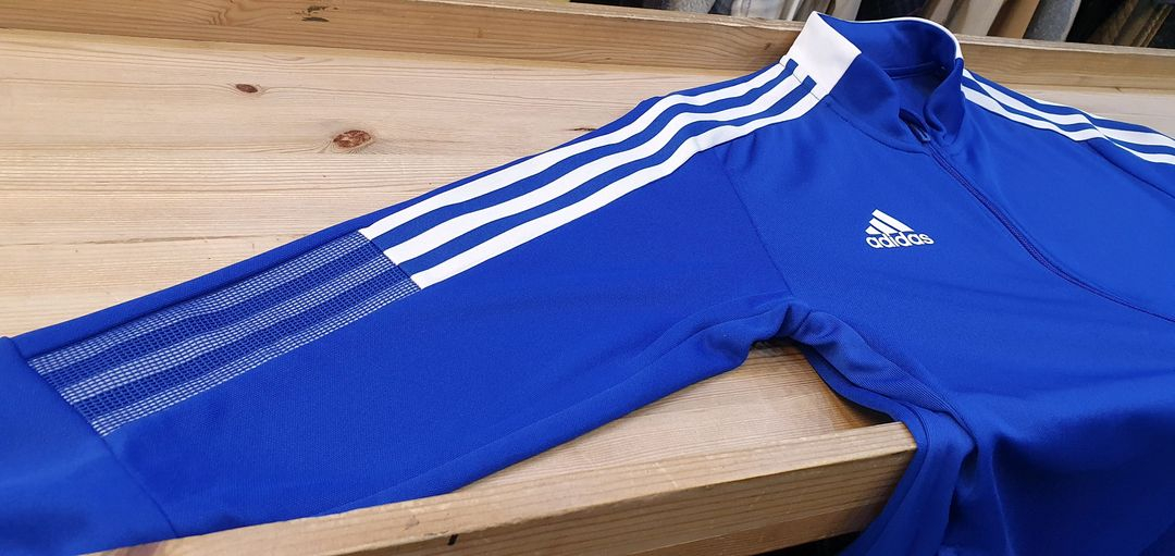 100.아디다스 트레이닝져지 이미지