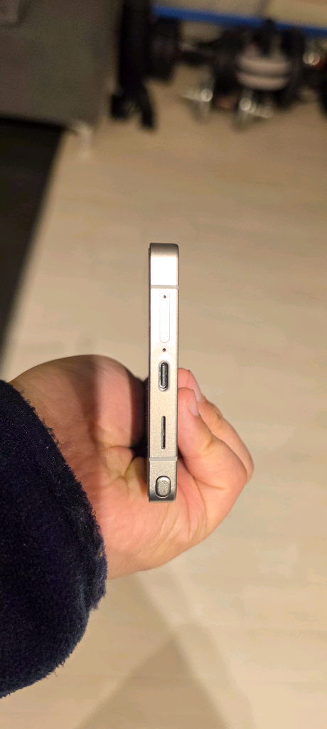 갤럭시 S25 울트라 256기가 티타늄 실버 (풀박스, S급)--6