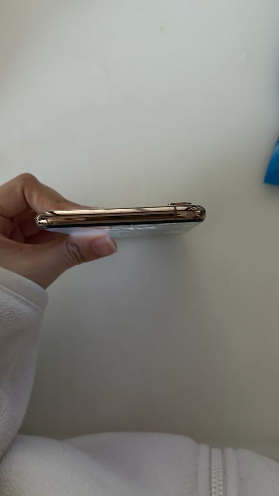 아이폰 xs max 로즈골드 64GB 이미지