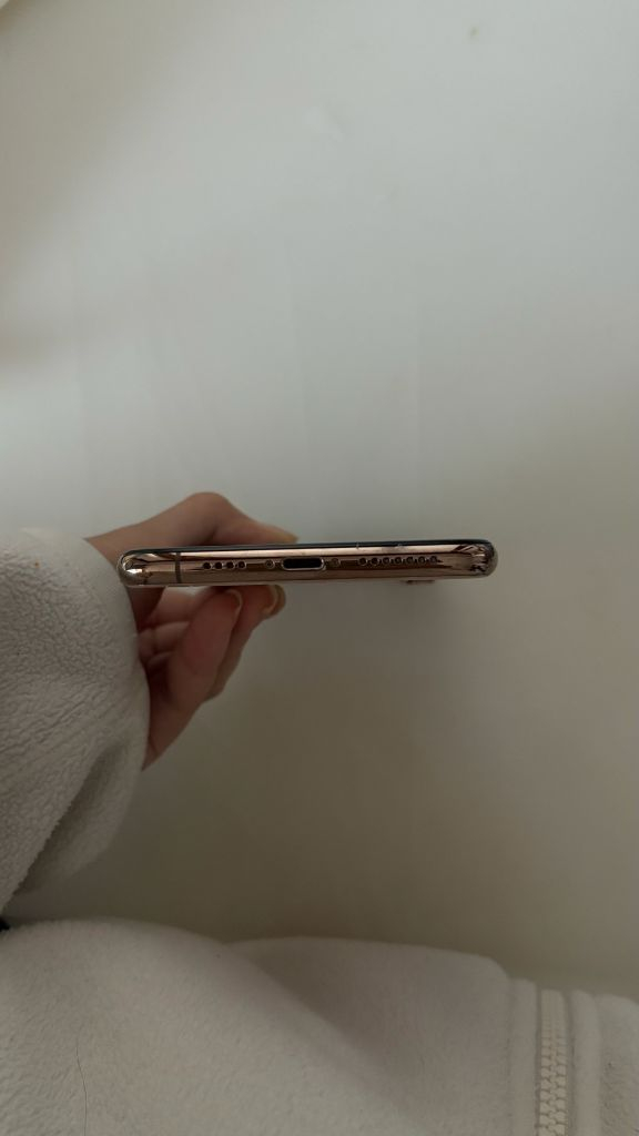 아이폰 xs max 로즈골드 64GB 이미지