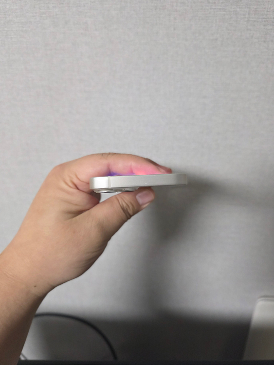 아이폰13미니 화이트 128기가 A급 팝니다--4