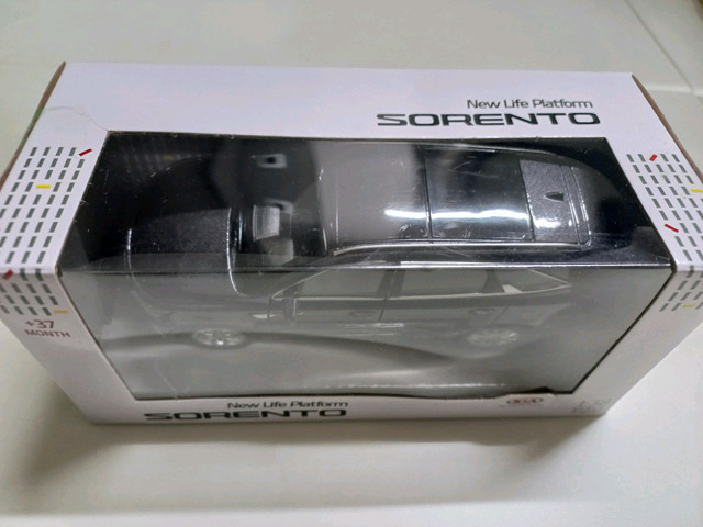 기아 쏘렌토 다이캐스트 모형자동차 1:38 새제품 판매 (미개봉) 이미지