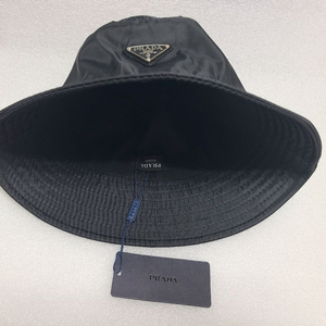 [ 미개봉 ] 프라다 리나일론 버킷햇 남녀 공용