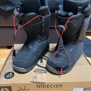 니데커 케스케이드 부츠