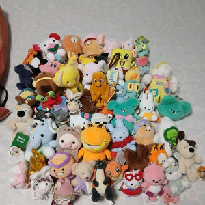 캐릭터 인형 모음 이미지