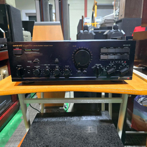 온쿄(ONKYO) A-817XX 인티앰프