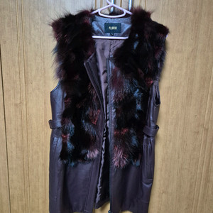 (새상품)폭스퍼 양가죽 베스트66ㅡ모임룩