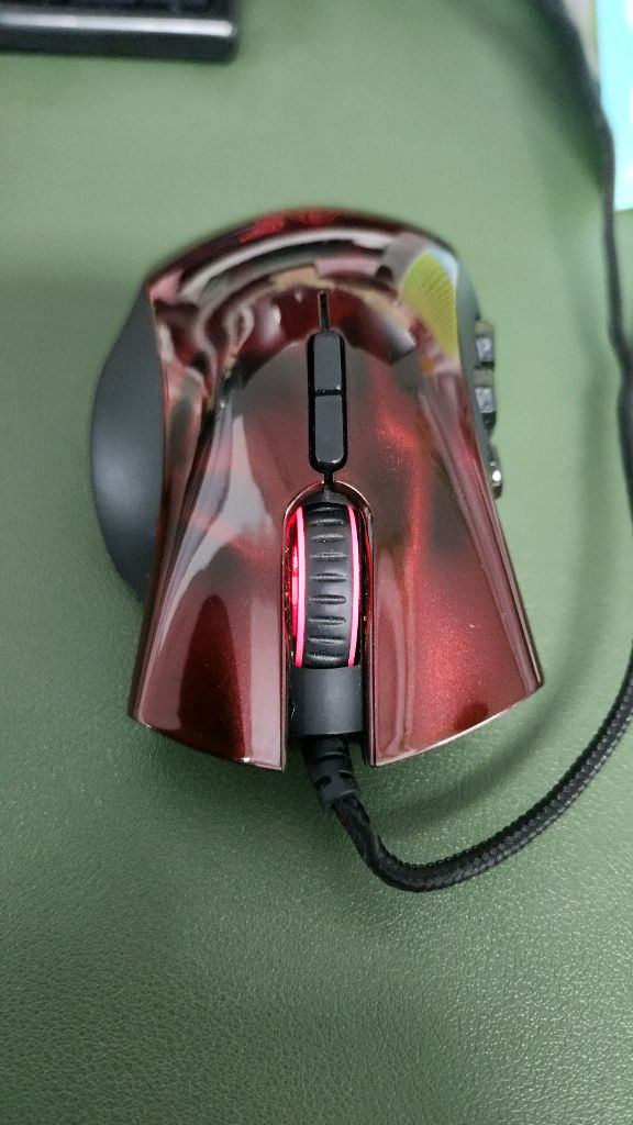 # RAZER 레이저 나가 헥스 레드 에디션 게이밍 마우스 급처--6