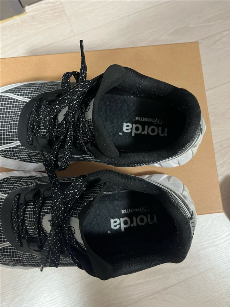 노다 norda / 002 서밋블랙 / 265--2