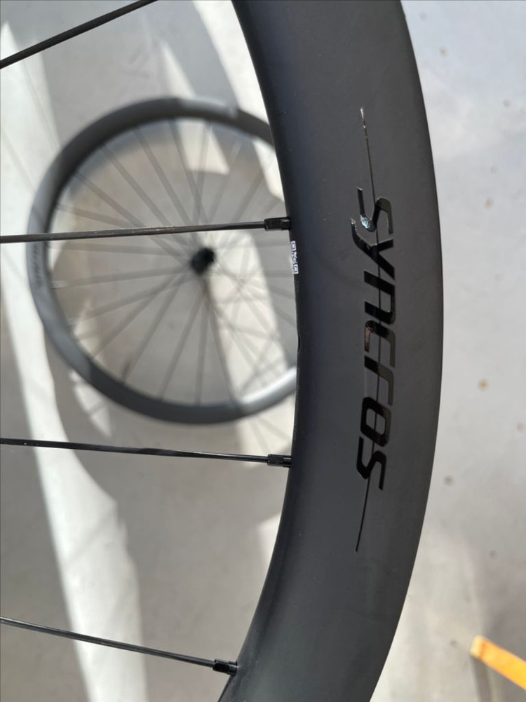 싱크로스 캐피탈 1.0s 40미리 카본 휠셋--4