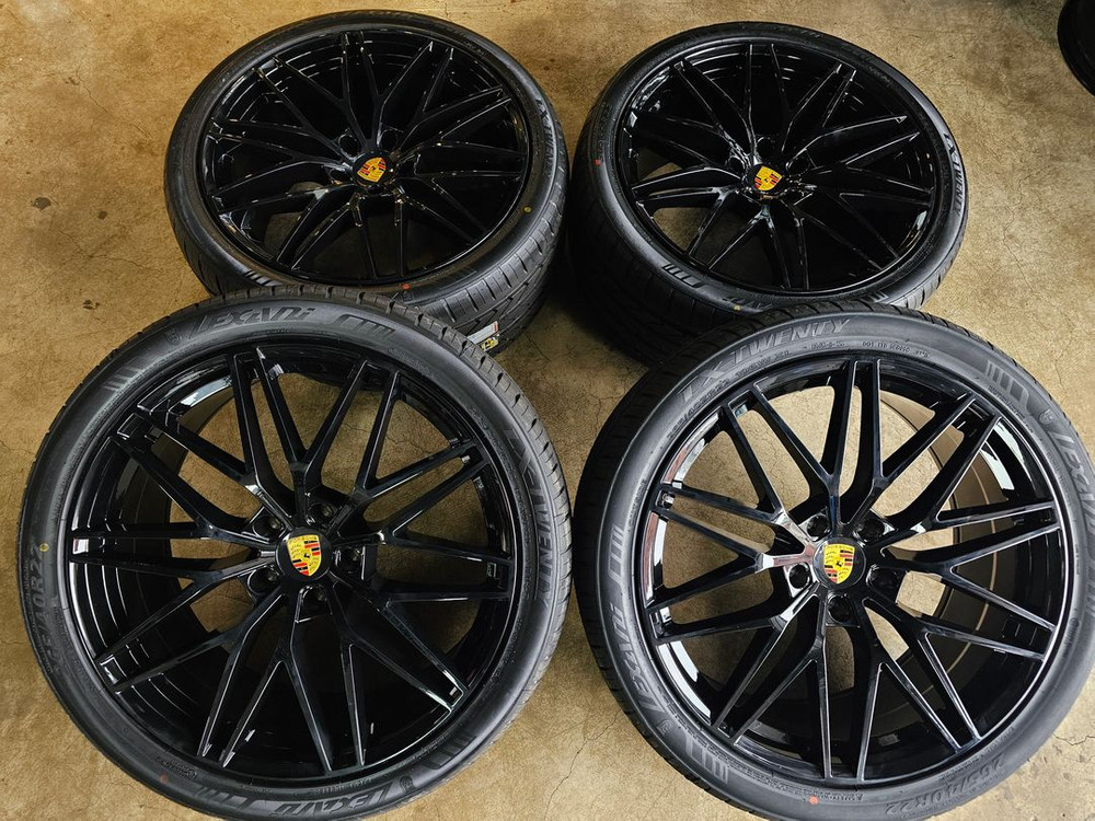 포르쉐 마칸 EV 일렉트릭 GTS 신형 스타일 22인치 신품휠타이어 이미지