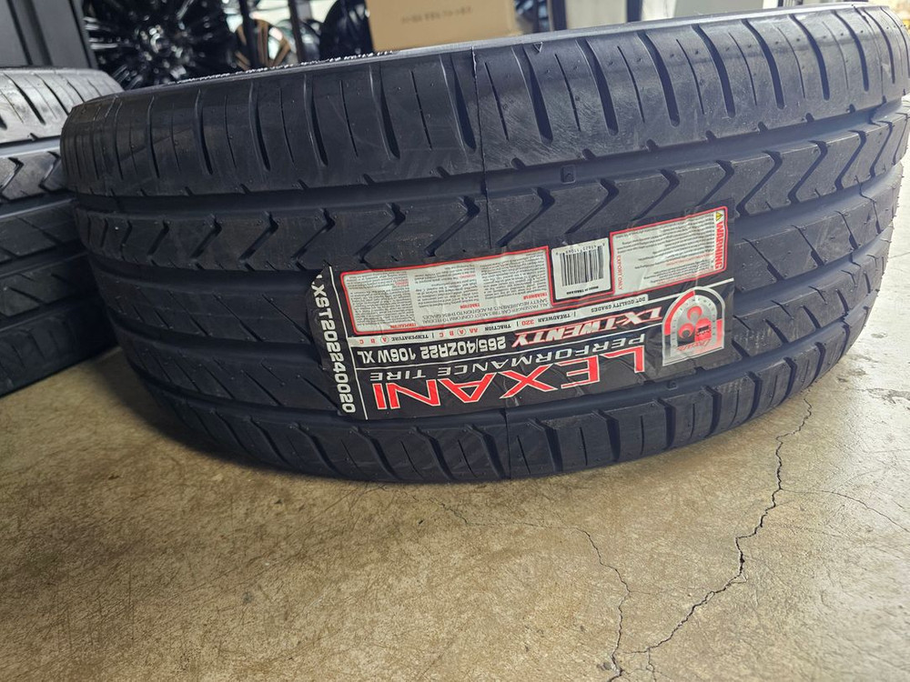 포르쉐 마칸 EV 일렉트릭 GTS 신형 스타일 22인치 신품휠타이어 이미지