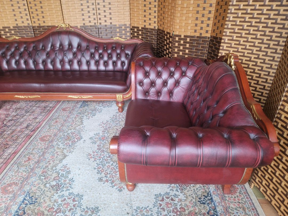 *소파맨*MADE IN ENGLAND* 체스터필드디자인* 엔틱소파* S급 이미지