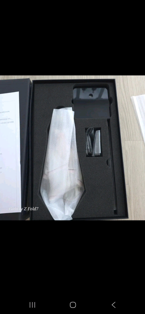 작가작 카키 커스텀 메간폭스 피규어 핫토이X 이미지
