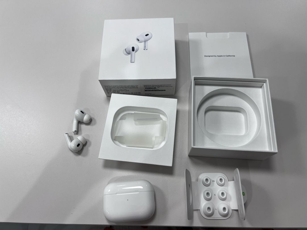 에어팟 프로 2세대(8핀) 팝니다--6