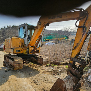삼성굴삭기 5.5톤 자동링크99년식 이미지