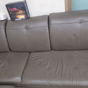 자코모가죽소파4인용 이미지