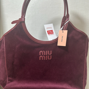 미우미우 아이비백 코듀로이 버건디 컬러 보부상 가방