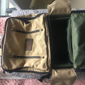 멘케레스 DSLR 카메라 가방 백팩 팝니다. 이미지