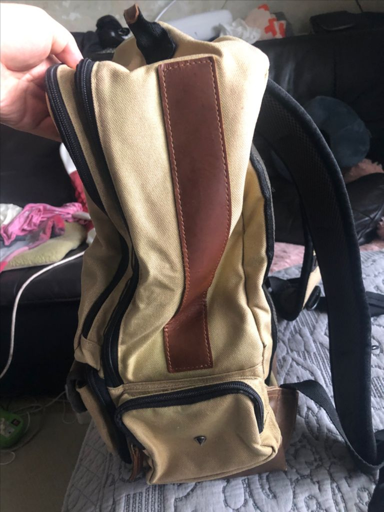 멘케레스 DSLR 카메라 가방 백팩 팝니다. 이미지