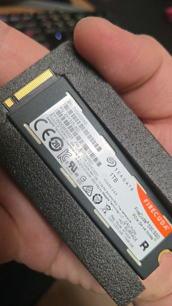 파이어쿠다 히트싱크 530 NVMe SSD 1TB--3