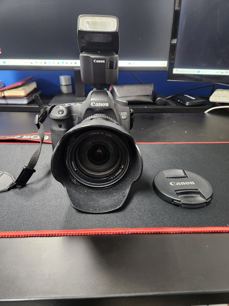 캐논 풀프레임 DSLR 카메라 + 렌즈 세트 이미지