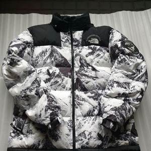 노스페이스 설산로체 한정판팝니다