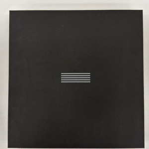 빅뱅 MADE 풀 앨범 단체 버전 이미지