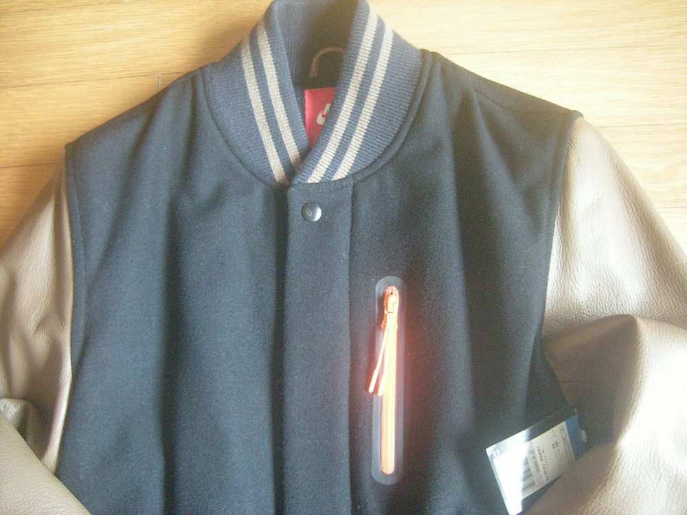 나이키nsw디스트로이어가죽자켓 국내미출시 최고급한정판희귀레어m사이즈/아디다스 노스페이스 스투시 캠핑러닝 아이폰--3