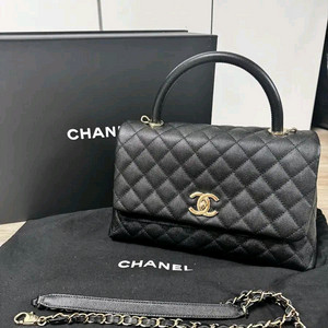 신품급 샤넬 코코핸들 미듐