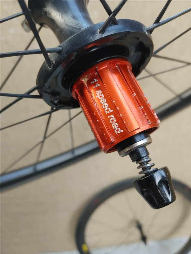 로발(Roval) 래피드 clx32 상급 림브 클린쳐 카본 휠셋 판매합니다. (63만원)--9