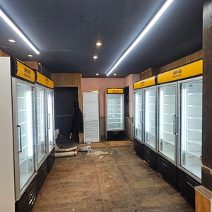 수직냉동고 냉동쇼케이스 아이스크림냉동고