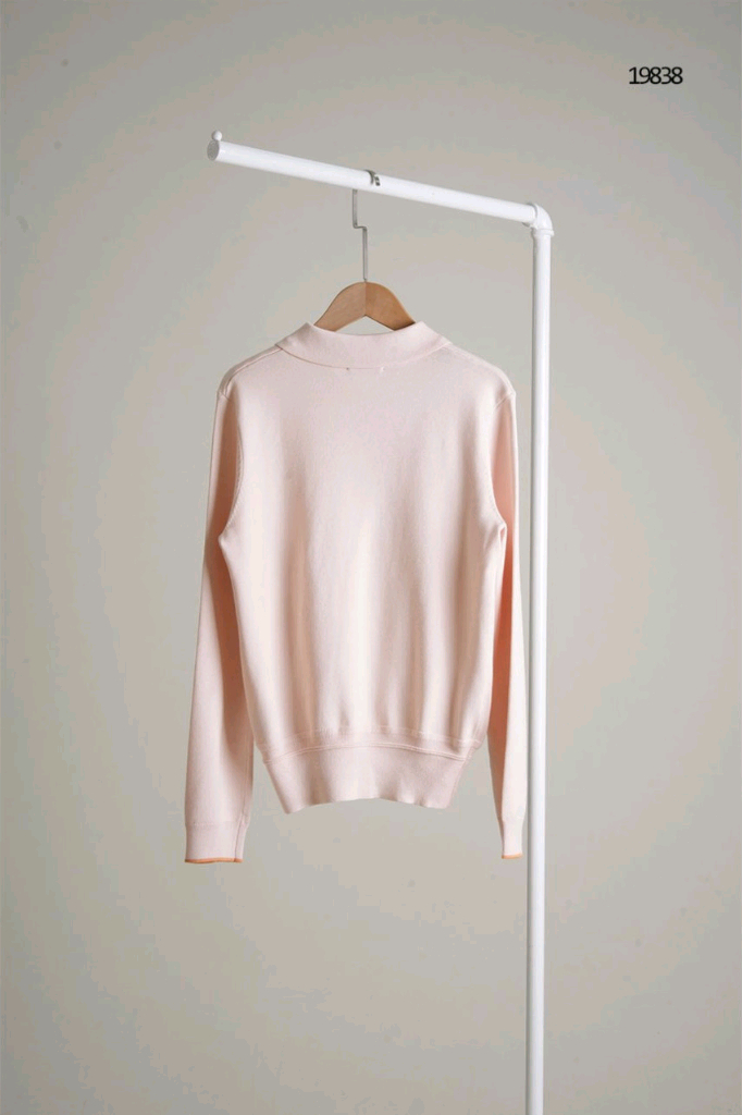 말본 여성 골프 레터링 카라 니트 티셔츠 이미지