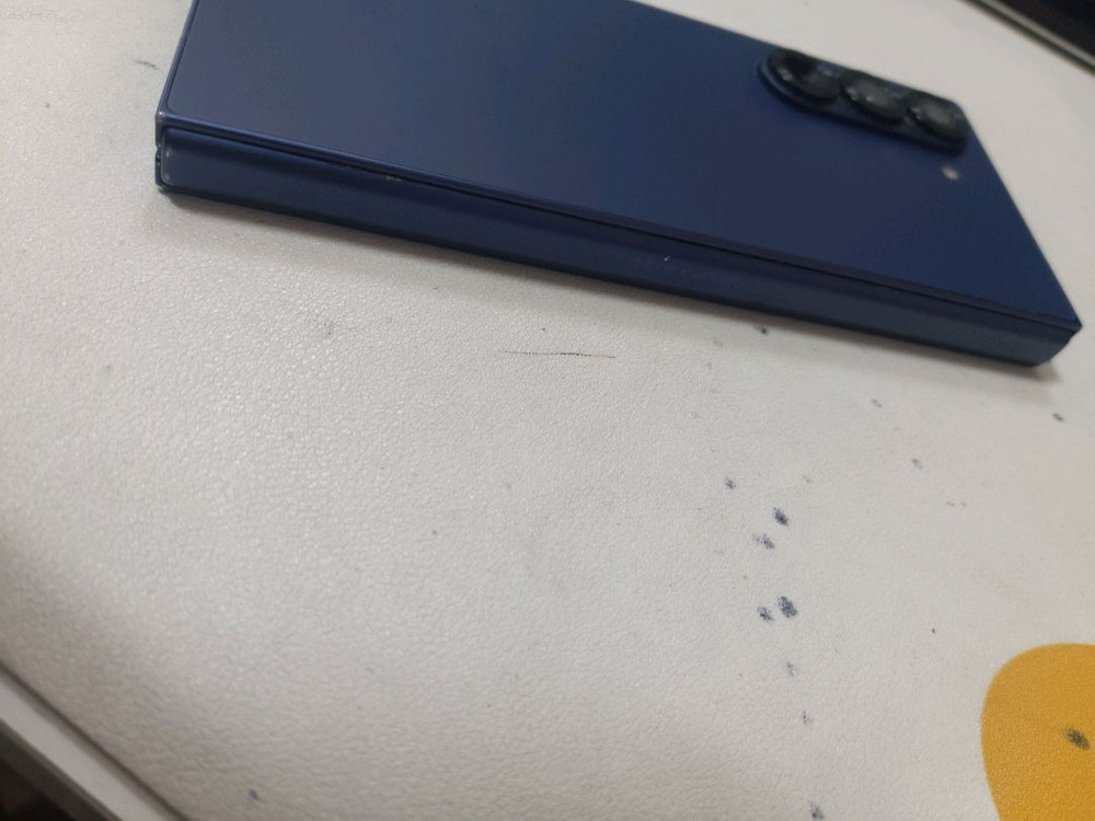 폴드6 512기가 보증기간 남아있어요--3