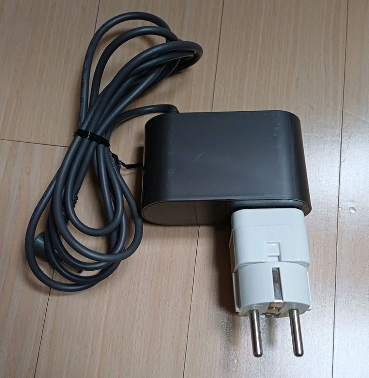 다이슨 정품 V10,V11,V12,V15 충전기--1