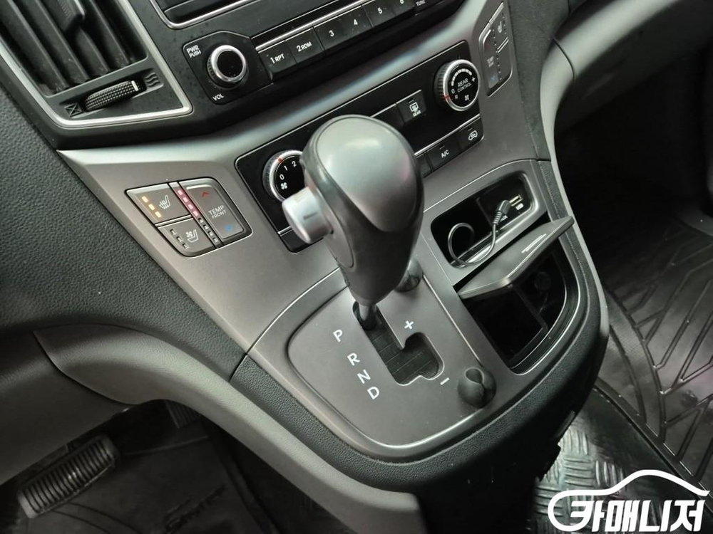 [현대]더 뉴 그랜드 스타렉스 2WD 웨건 12인승 모던 (12인승) #앱특가--7