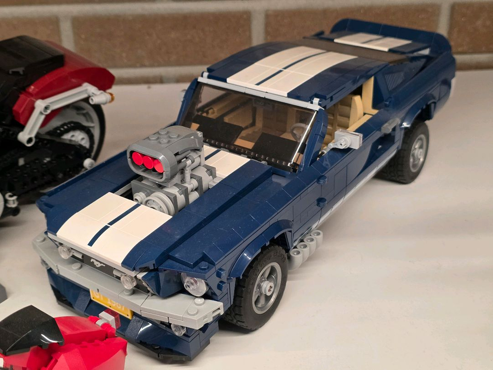 레고 미니쿠페, 캠퍼벤, 할리데이비슨, 머스탱 팝니다.--3