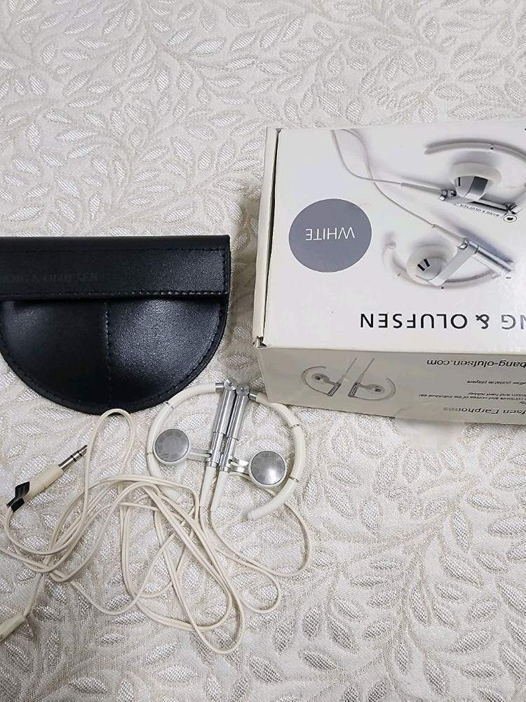 뱅앤올룹슨 a8 이어폰--1